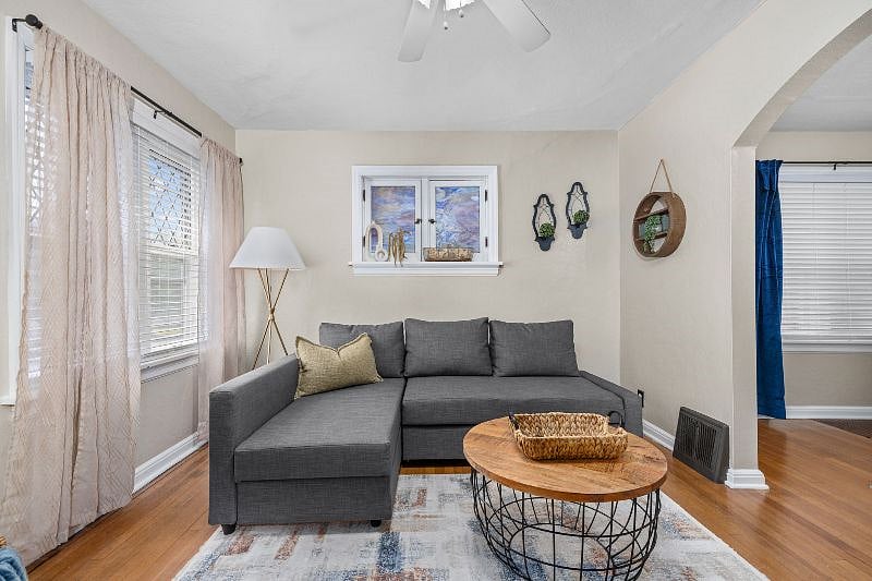Furnished Finder property 602390_1 photo 6