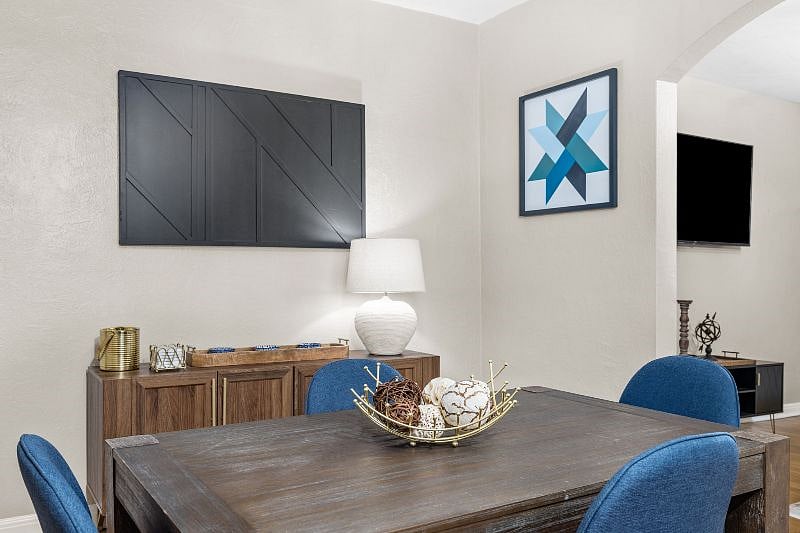 Furnished Finder property 602390_1 photo 13