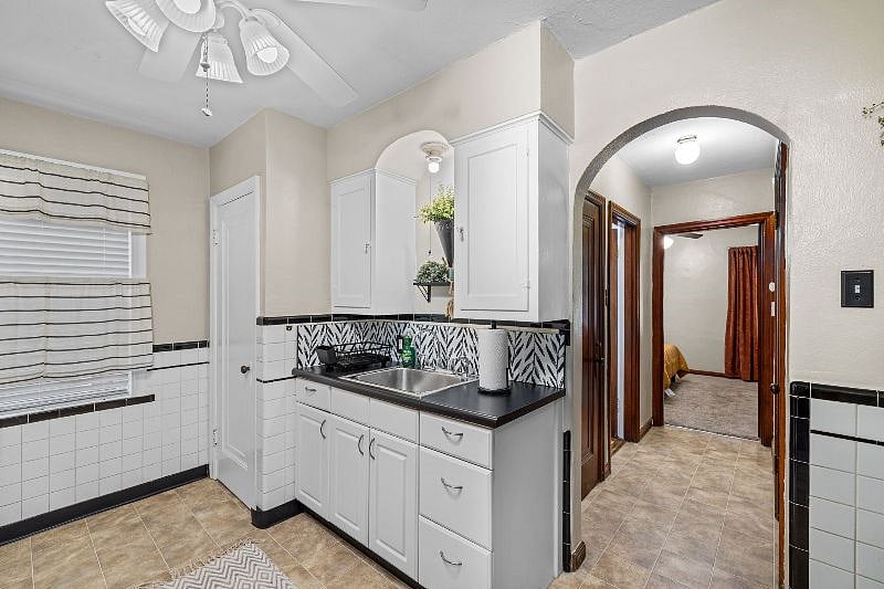 Furnished Finder property 602390_1 photo 14