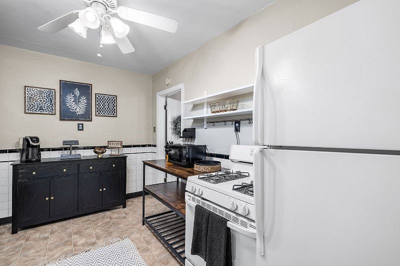 Furnished Finder property 602390_1 photo 17