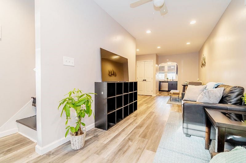 Furnished Finder property 602648_1 photo 12