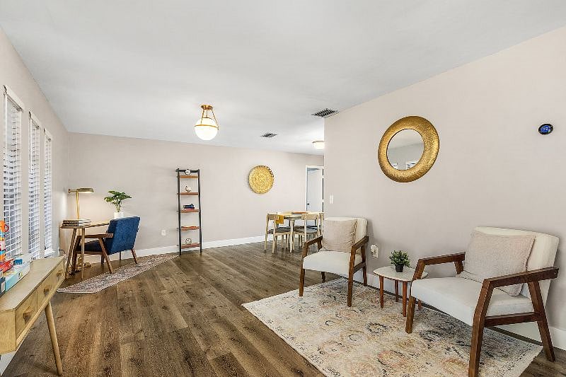 Furnished Finder property 602649_1 photo 3