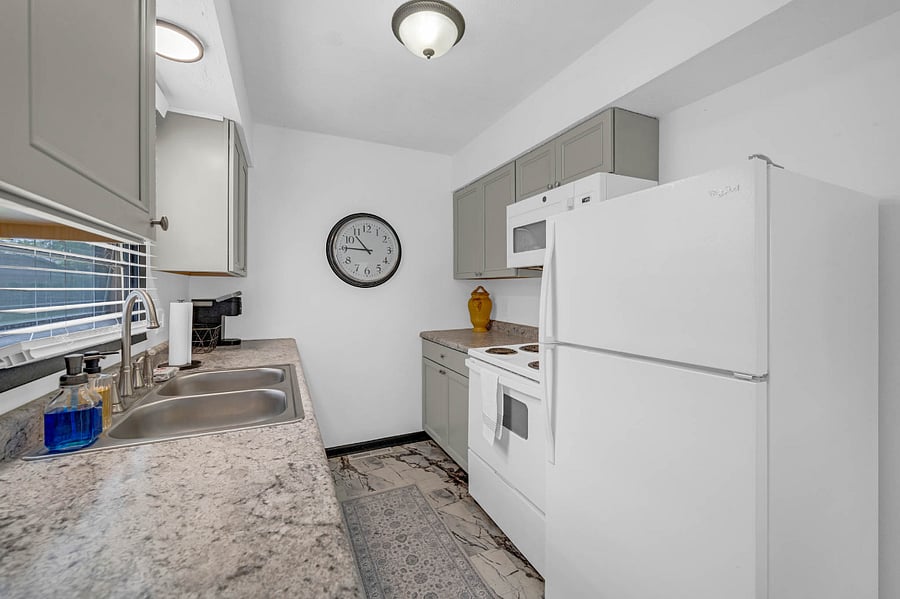 Furnished Finder property 602665_1 photo 9