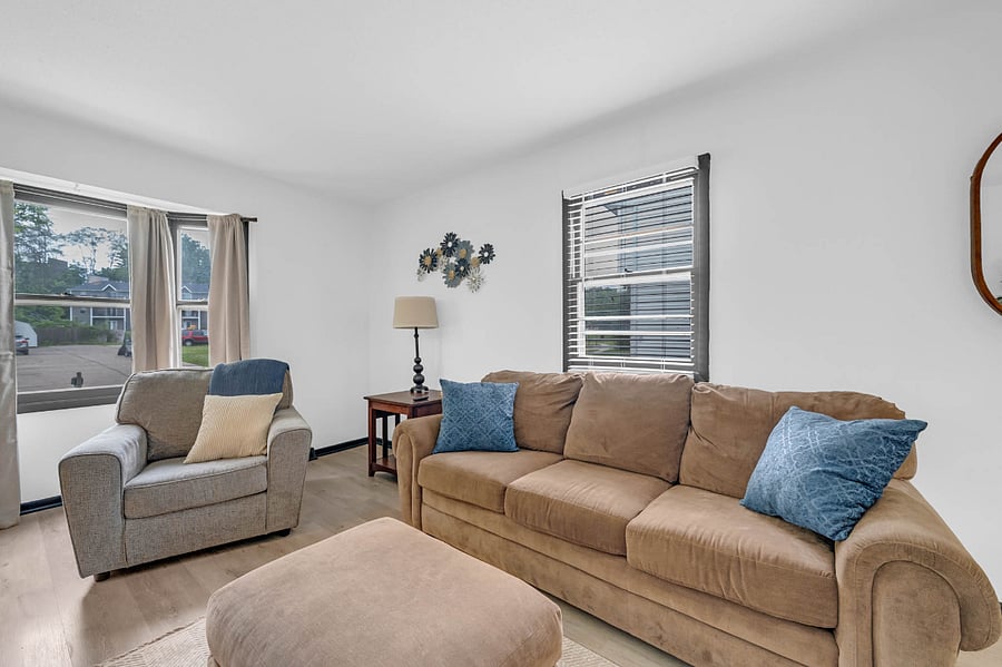 Furnished Finder property 602665_1 photo 3