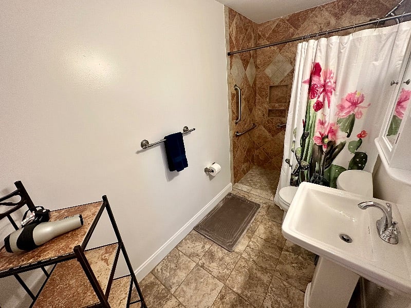 Furnished Finder property 602714_1 photo 5