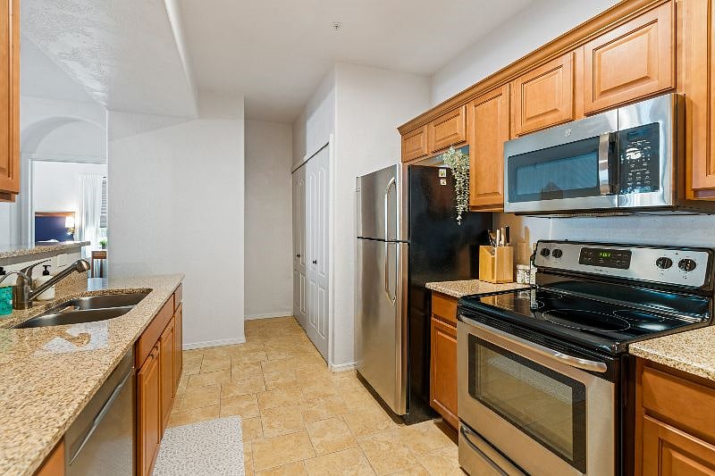 Furnished Finder property 602742_1 photo 9