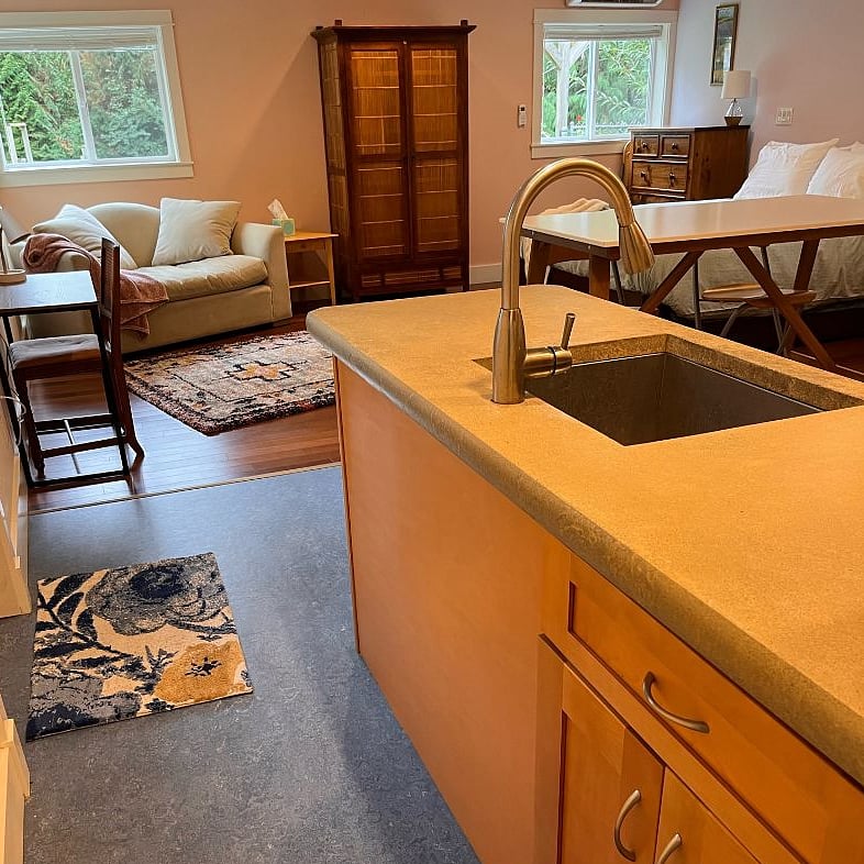 Furnished Finder property 602771_1 photo 8