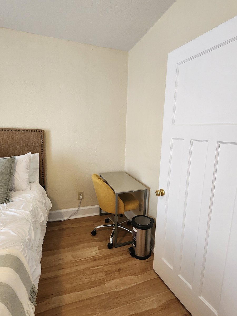 Furnished Finder property 602791_1 photo 12