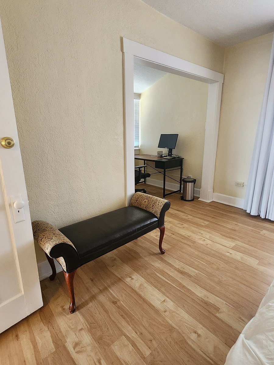 Furnished Finder property 602791_1 photo 17