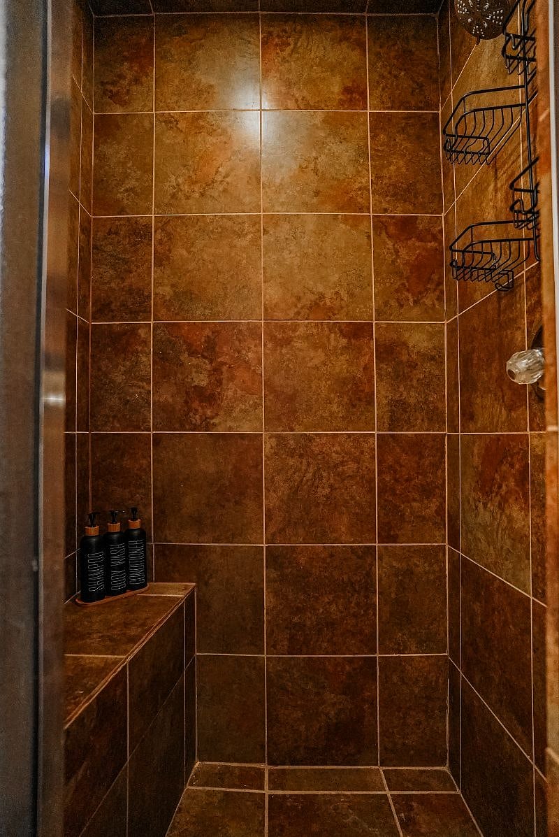 Furnished Finder property 602811_1 photo 19