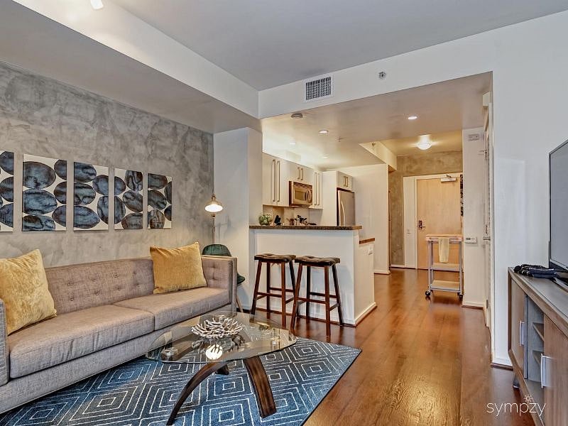 Furnished Finder property 602862_1 photo 6