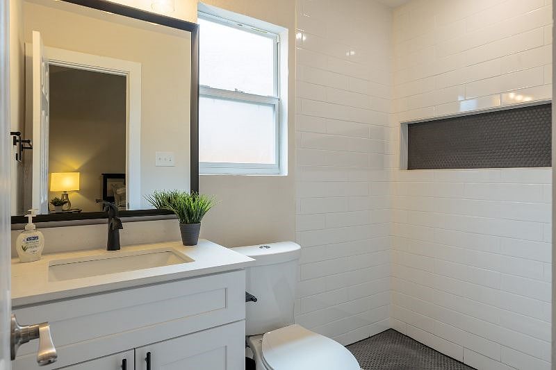 Furnished Finder property 602898_1 photo 7