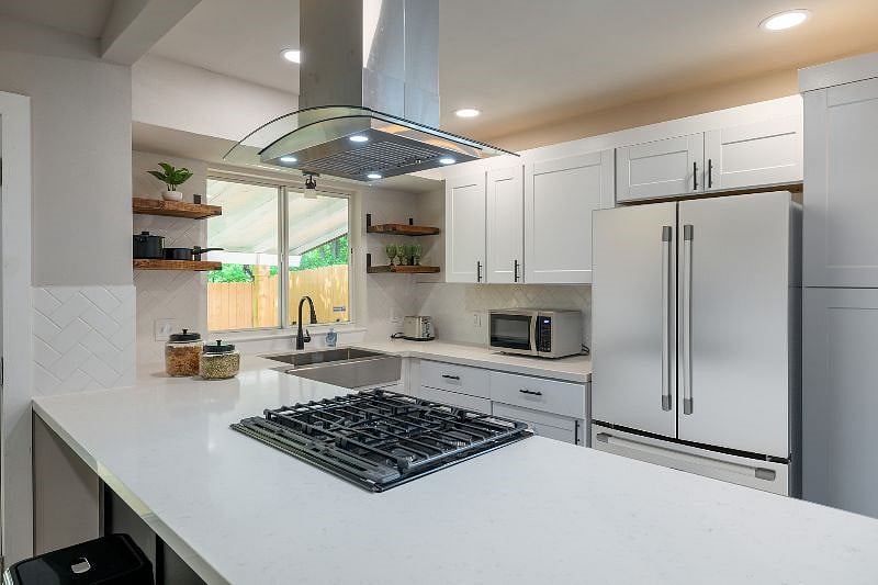 Furnished Finder property 602898_1 photo 9