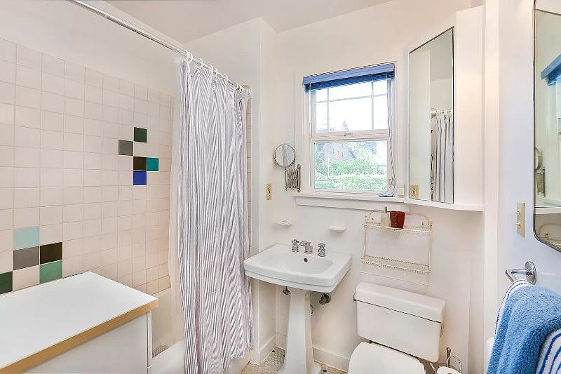Furnished Finder property 602900_1 photo 13