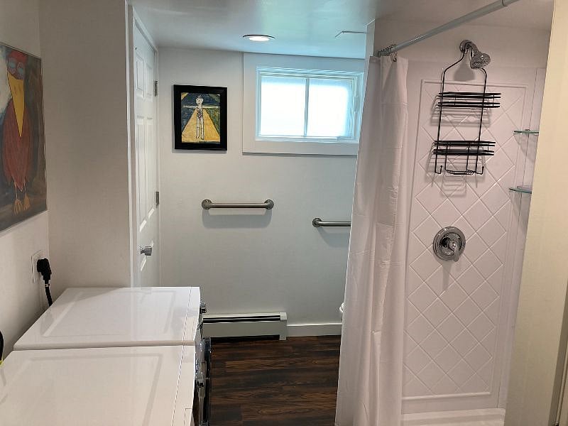 Furnished Finder property 602904_1 photo 8