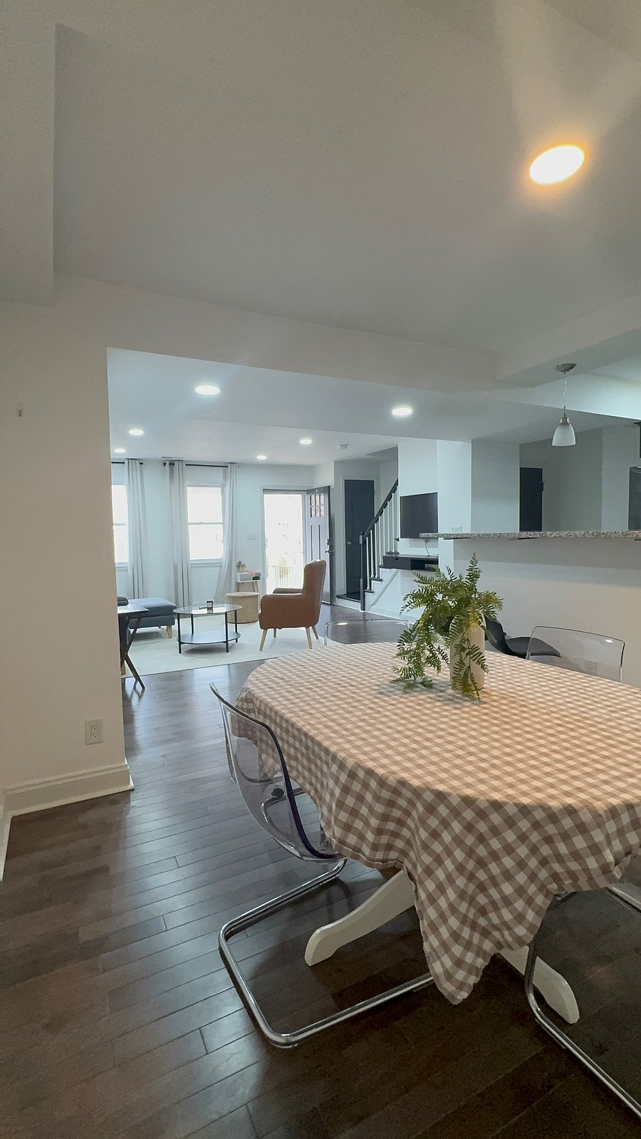 Furnished Finder property 602905_1 photo 13