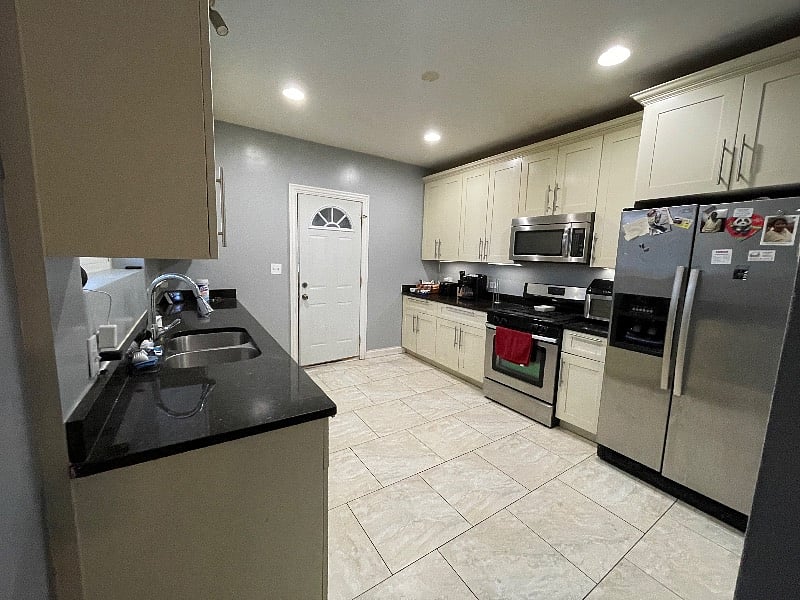 Furnished Finder property 602964_1 photo 3