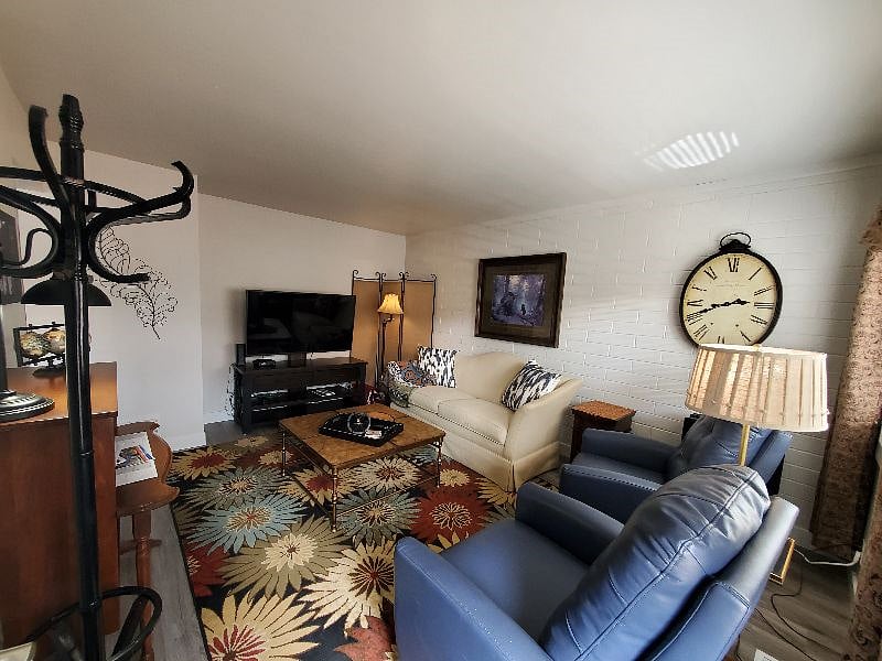 Furnished Finder property 603004_1 photo 4
