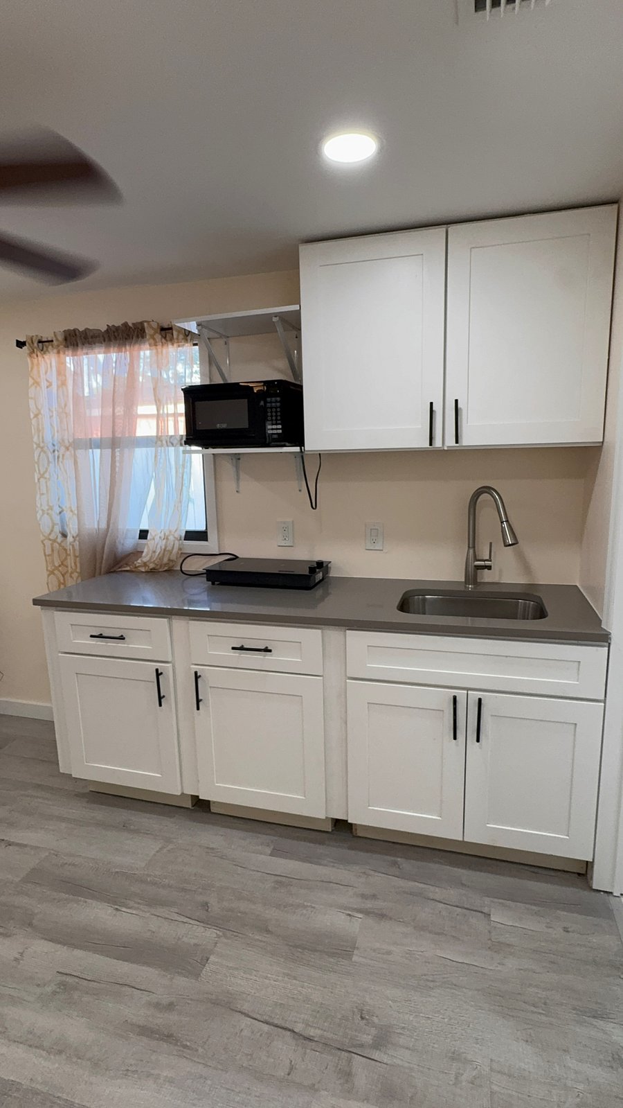 Furnished Finder property 603029_1 photo 3