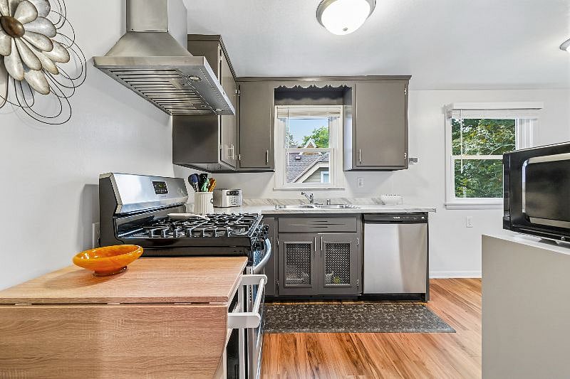 Furnished Finder property 603033_1 photo 4