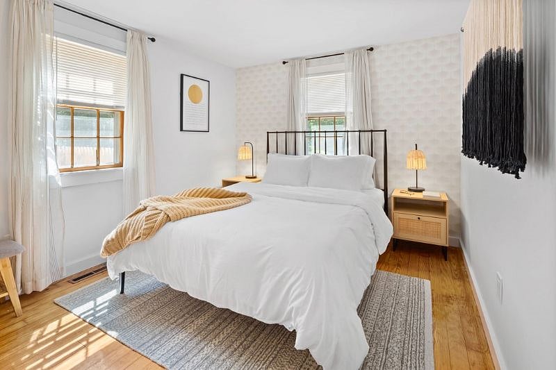 Furnished Finder property 603081_1 photo 2