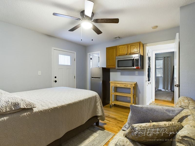 Master Bedroom/FLEX Studio w Private Entrance
This room also known as the FLEX Studio - Can Be Rented Separately from Residence A making residence A into a 2 bedroom 1 Bath
Ask About The Flex Studio w 1 Full Bath and kitchenette