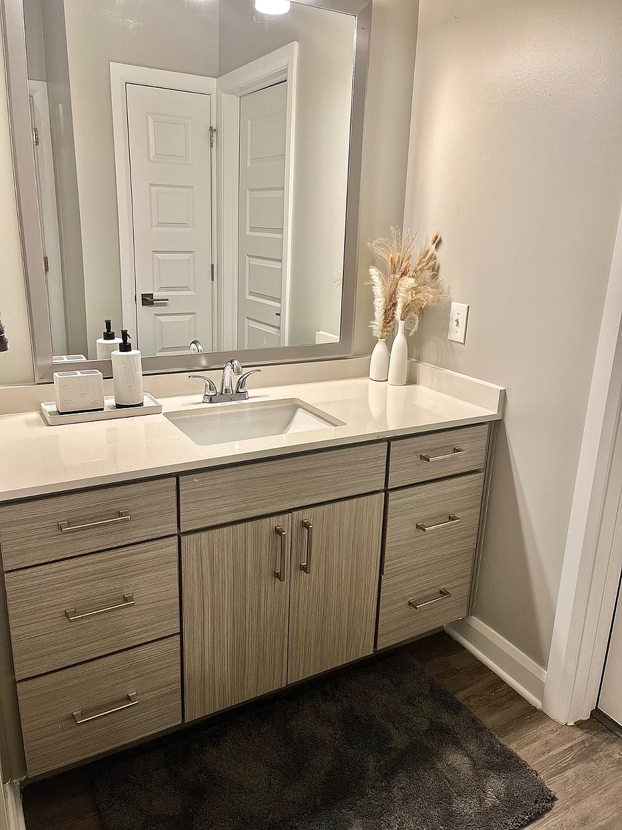 Furnished Finder property 603133_1 photo 8
