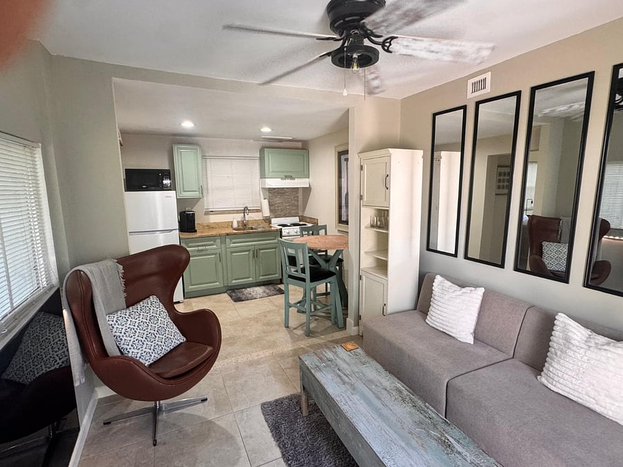 Furnished Finder property 603154_1 photo 3