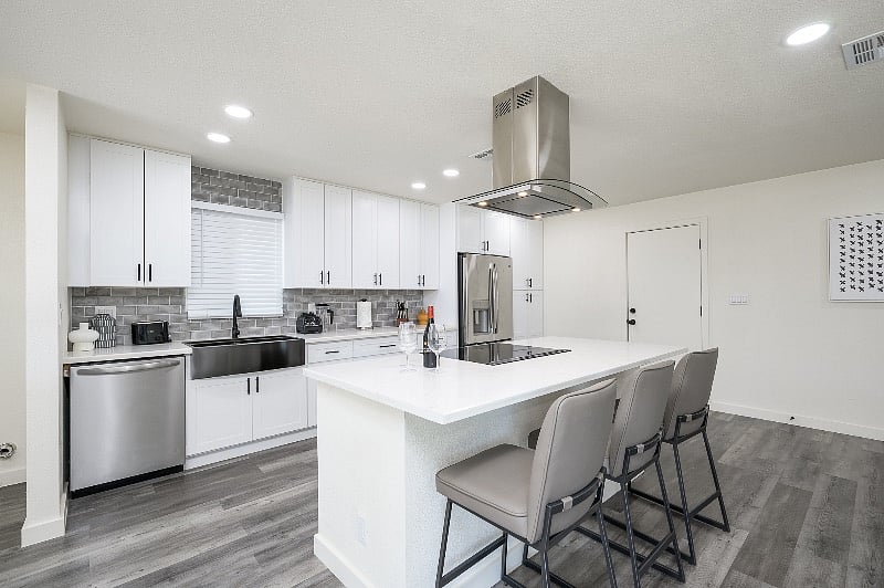 Furnished Finder property 603172_1 photo 12
