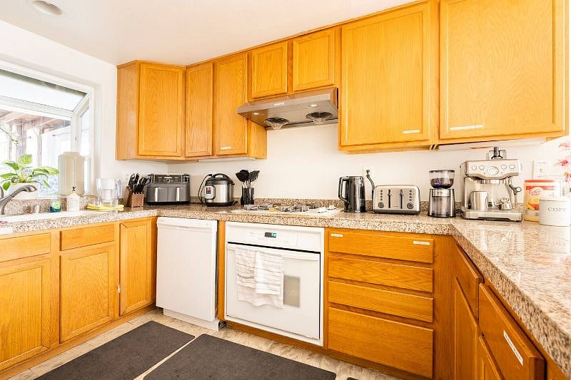 Furnished Finder property 603184_1 photo 5