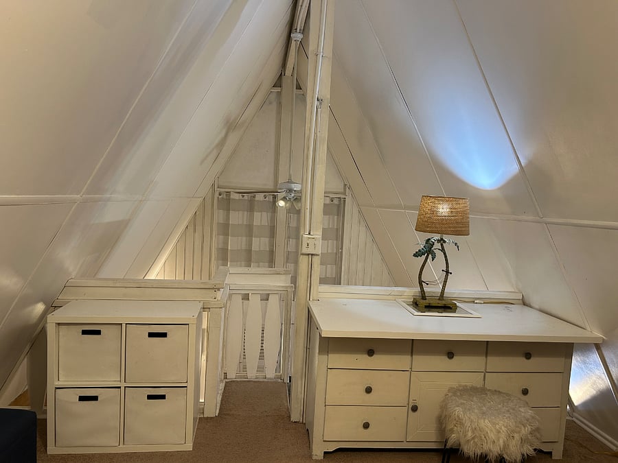 Loft office with 2nd bedroom