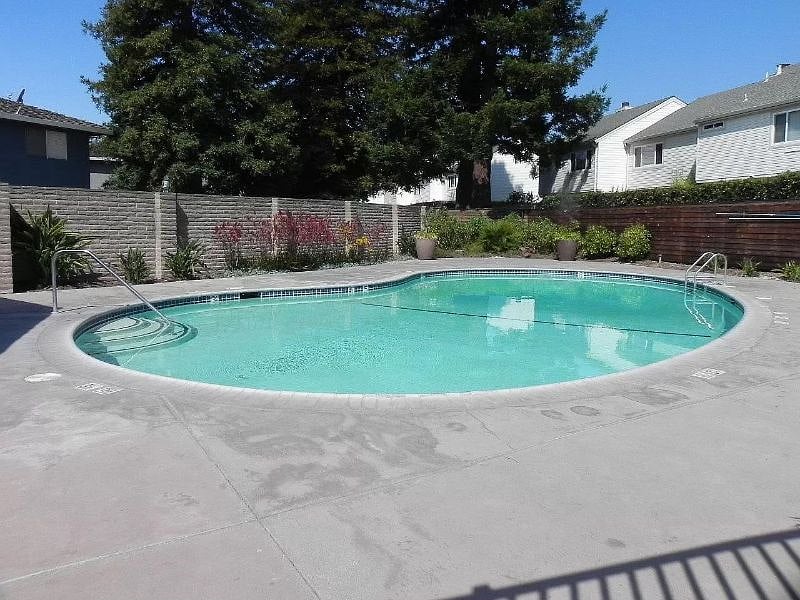 Furnished Finder property 603294_1 photo 10