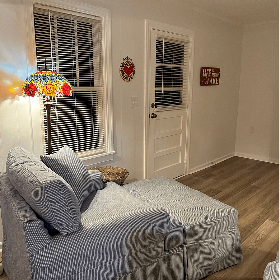 Furnished Finder property 603403_1 photo 4