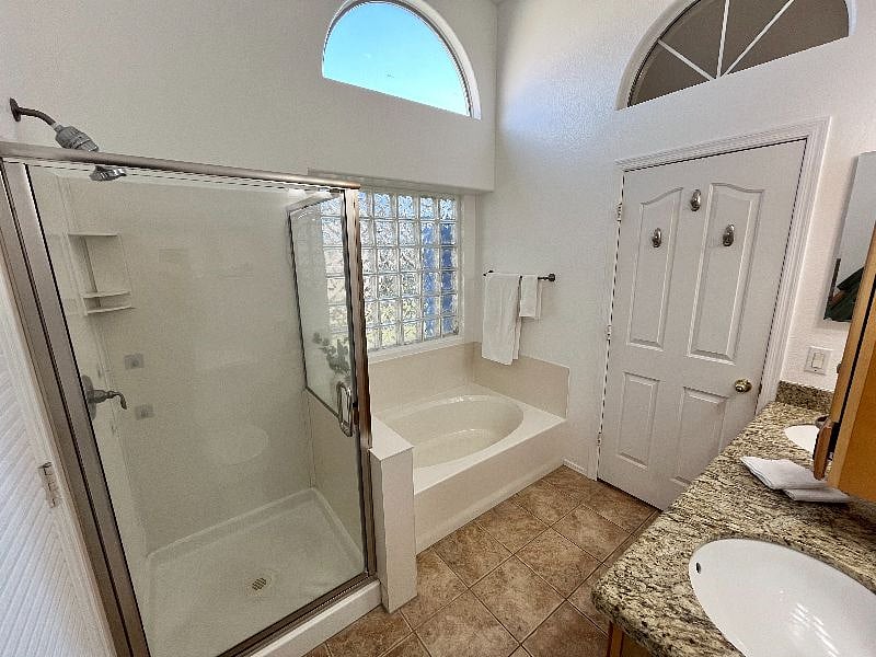 Furnished Finder property 603435_1 photo 12