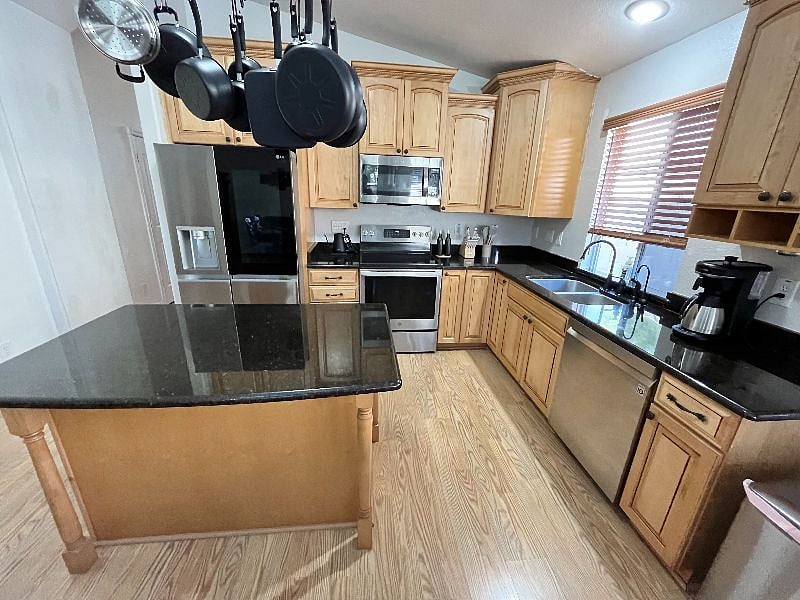 Furnished Finder property 603435_1 photo 6