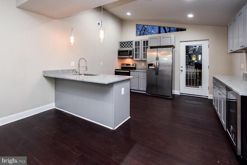 Furnished Finder property 603470_1 photo 3