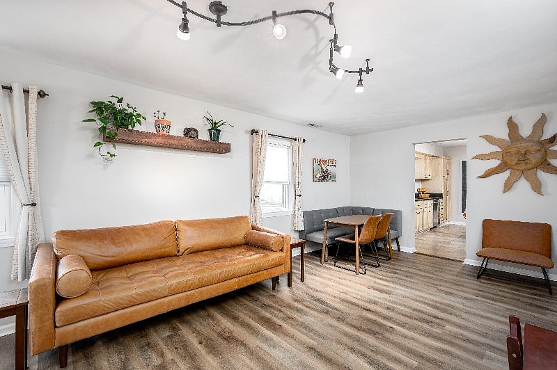 Furnished Finder property 603617_1 photo 4