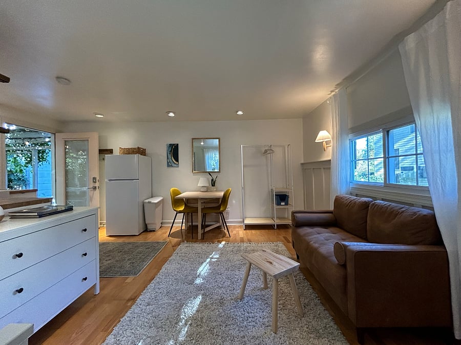 Furnished Finder property 603618_1 photo 3