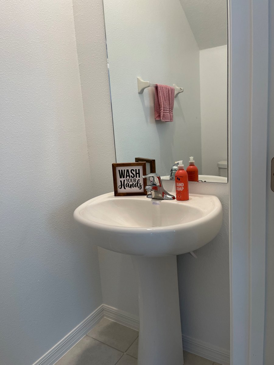 Furnished Finder property 603722_1 photo 16