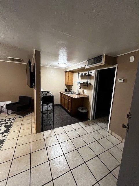 Furnished Finder property 603787_1 photo 12