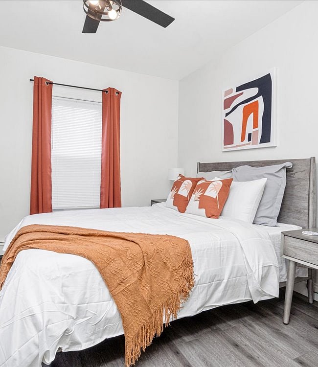 Furnished Finder property 603806_2 photo 17