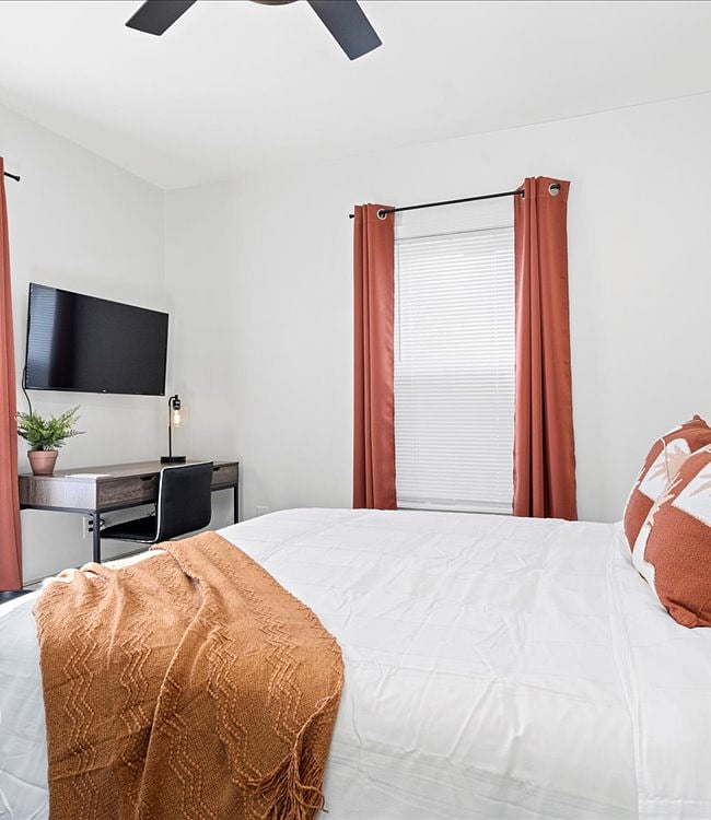 Furnished Finder property 603806_2 photo 18