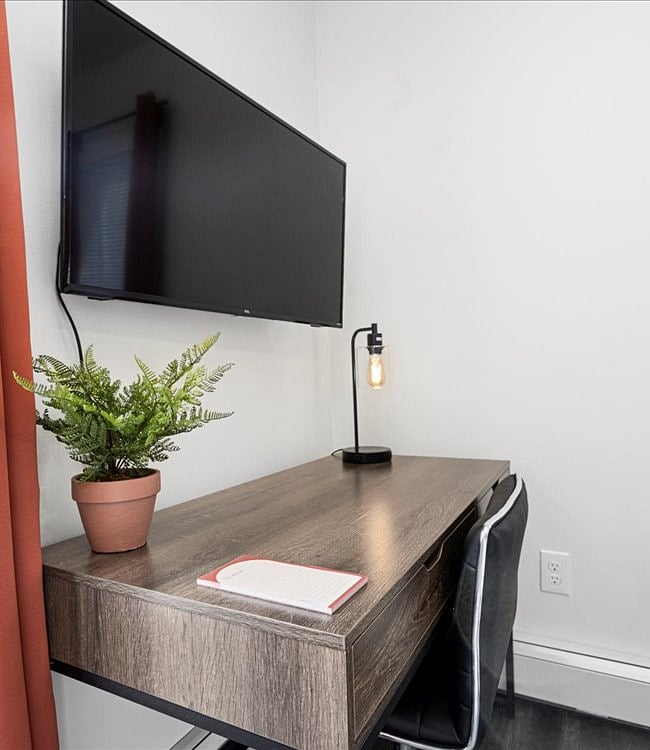 Furnished Finder property 603806_2 photo 21