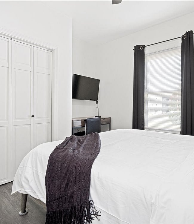 Furnished Finder property 603806_3 photo 20