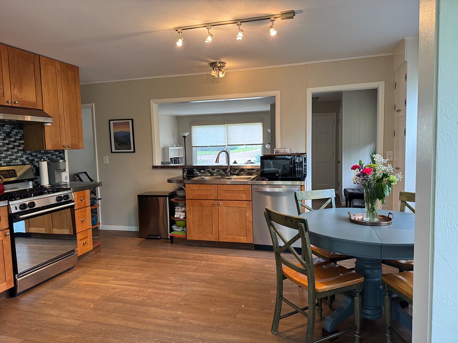 Furnished Finder property 603814_1 photo 6