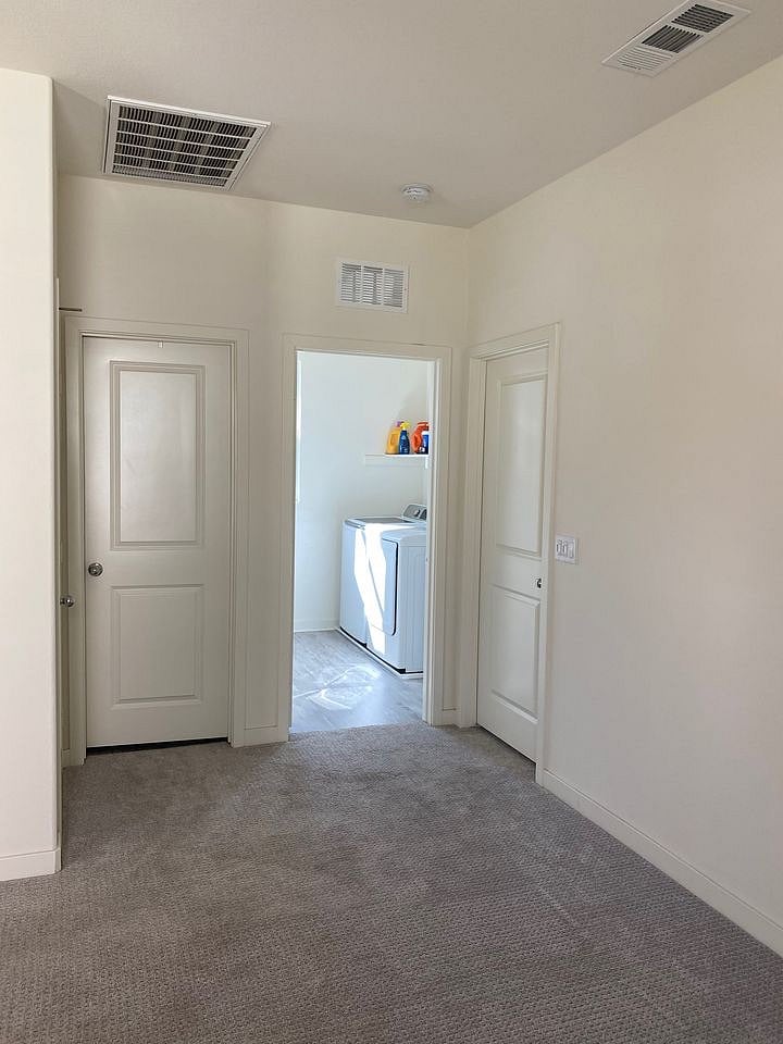 Furnished Finder property 603835_1 photo 16