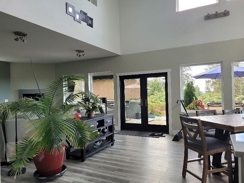 Furnished Finder property 603880_1 photo 8