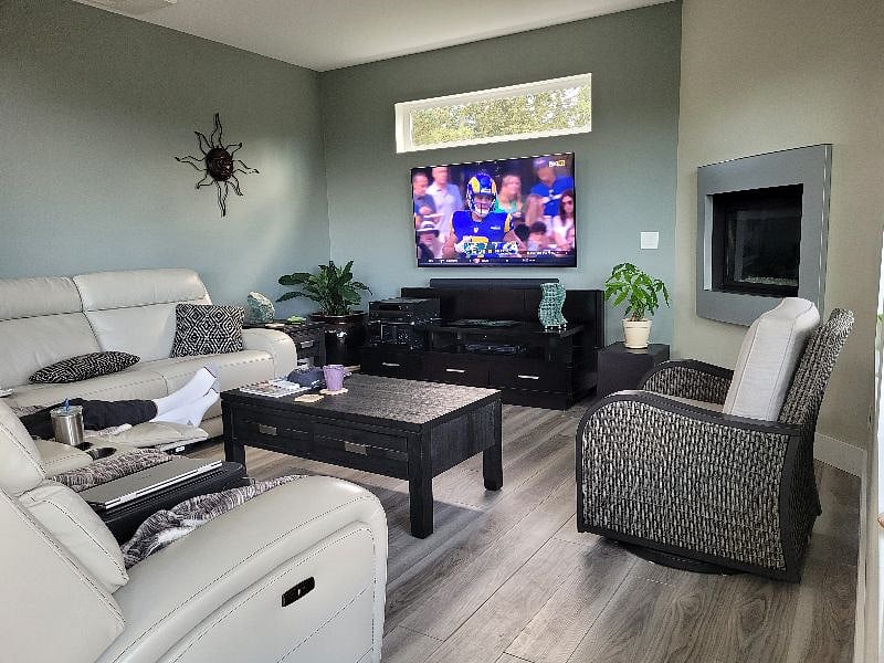 Furnished Finder property 603880_1 photo 12