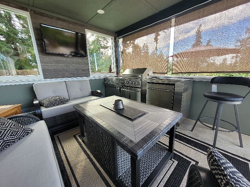 Furnished Finder property 603880_1 photo 16