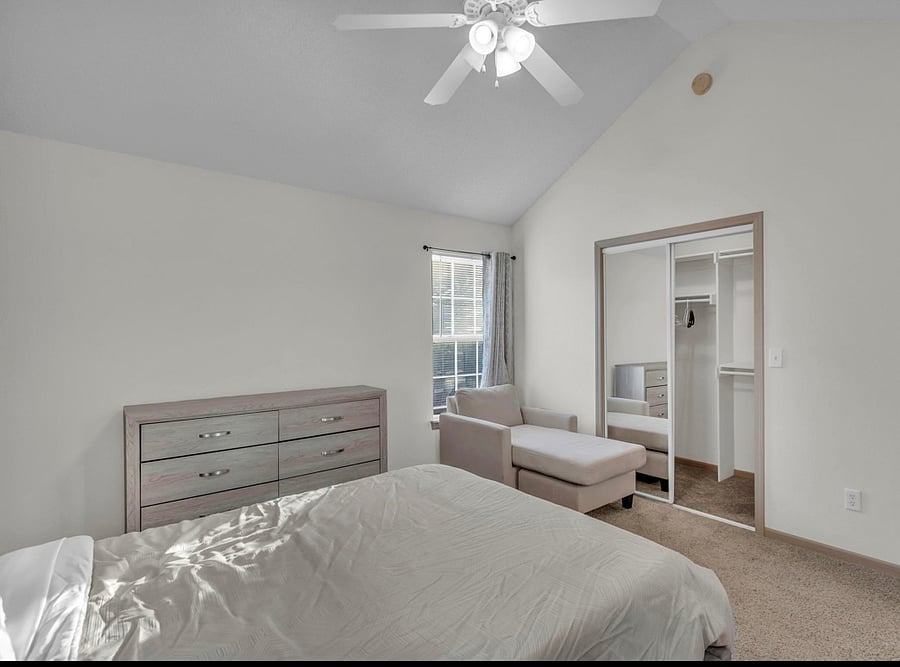 Furnished Finder property 603969_1 photo 8